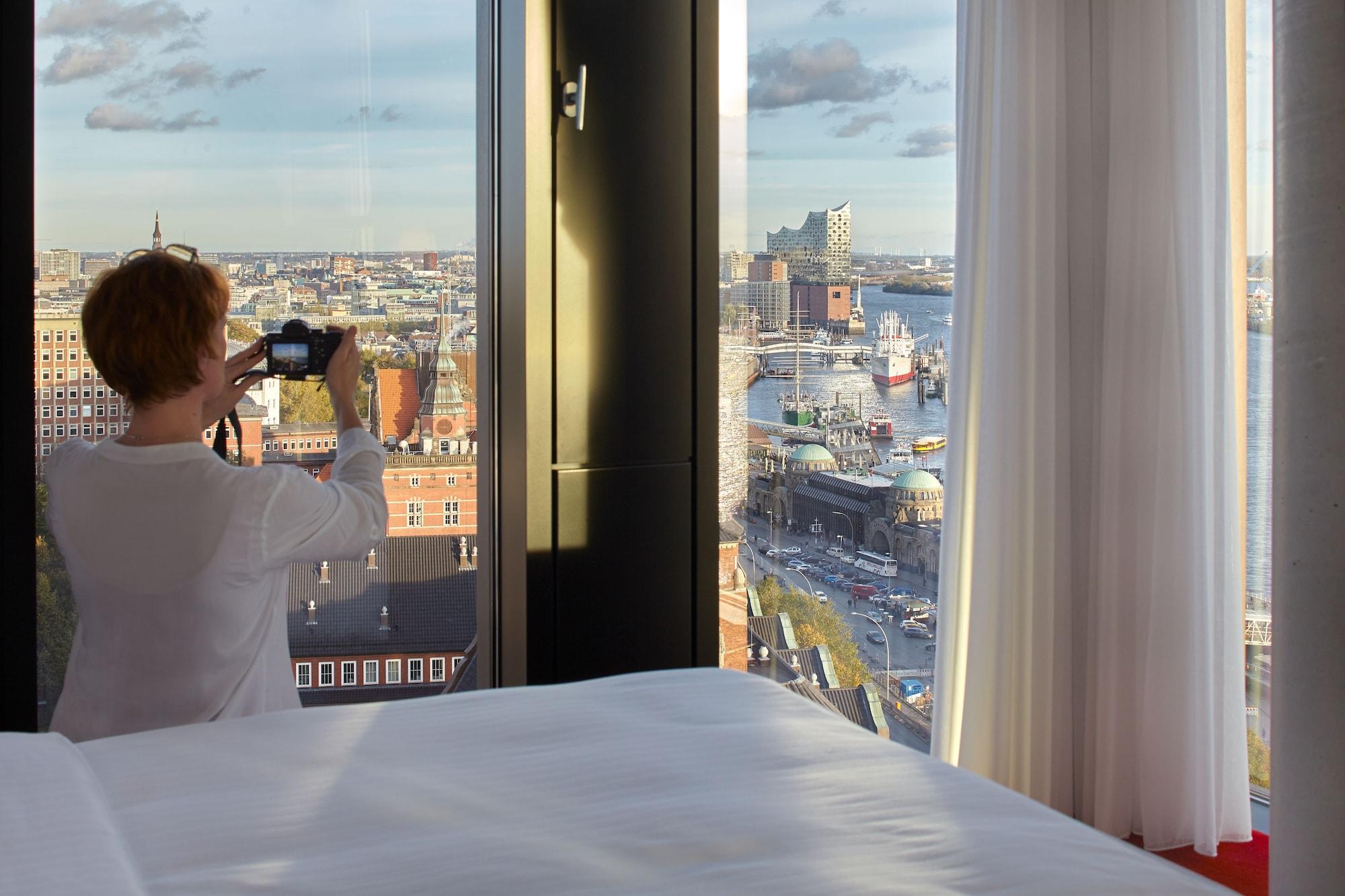 Empire Riverside Hotel Hamburg Ngoại thất bức ảnh
