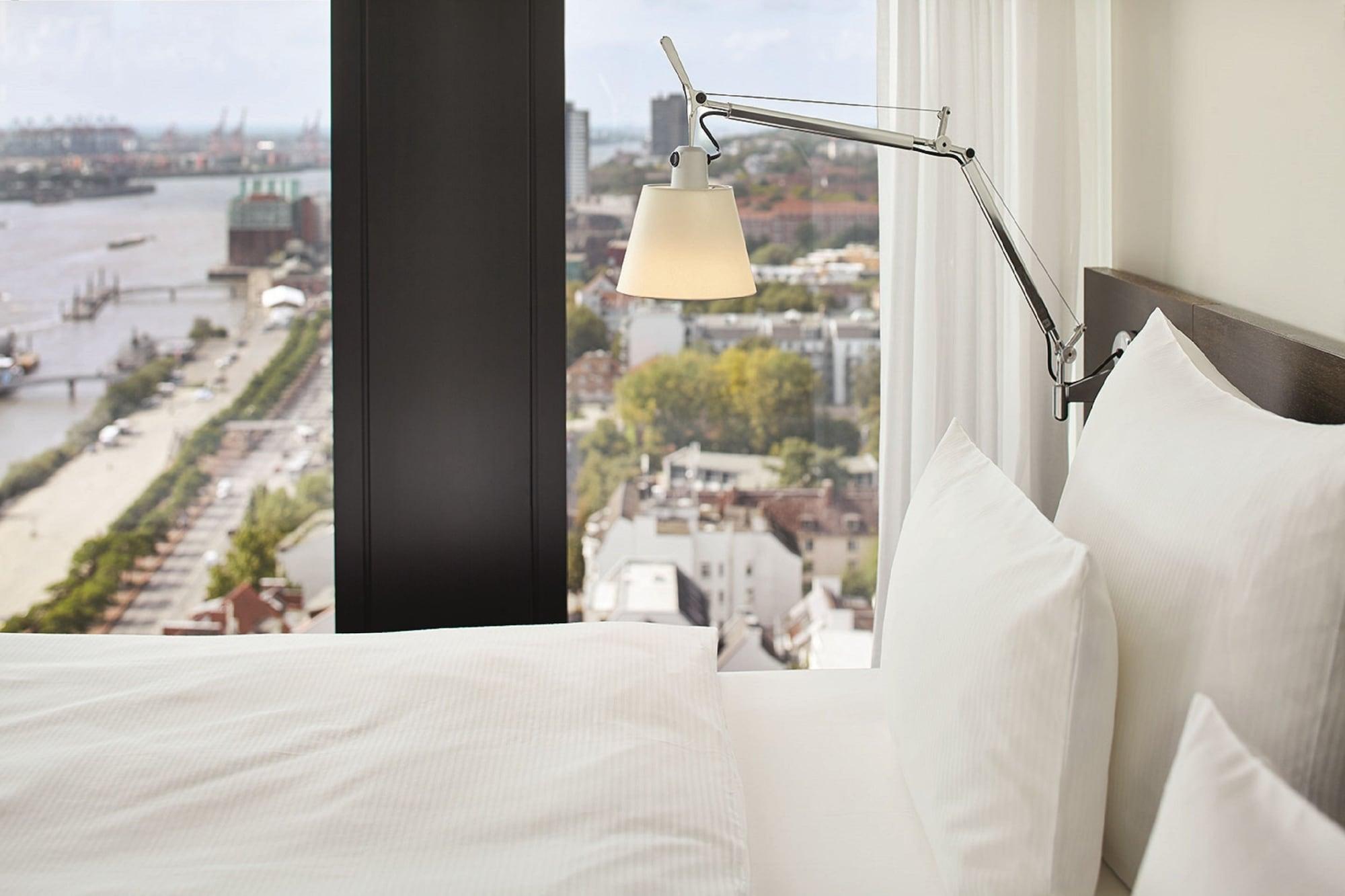 Empire Riverside Hotel Hamburg Ngoại thất bức ảnh