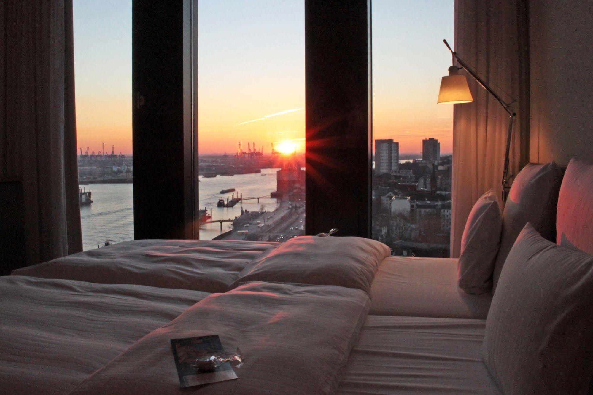 Empire Riverside Hotel Hamburg Ngoại thất bức ảnh
